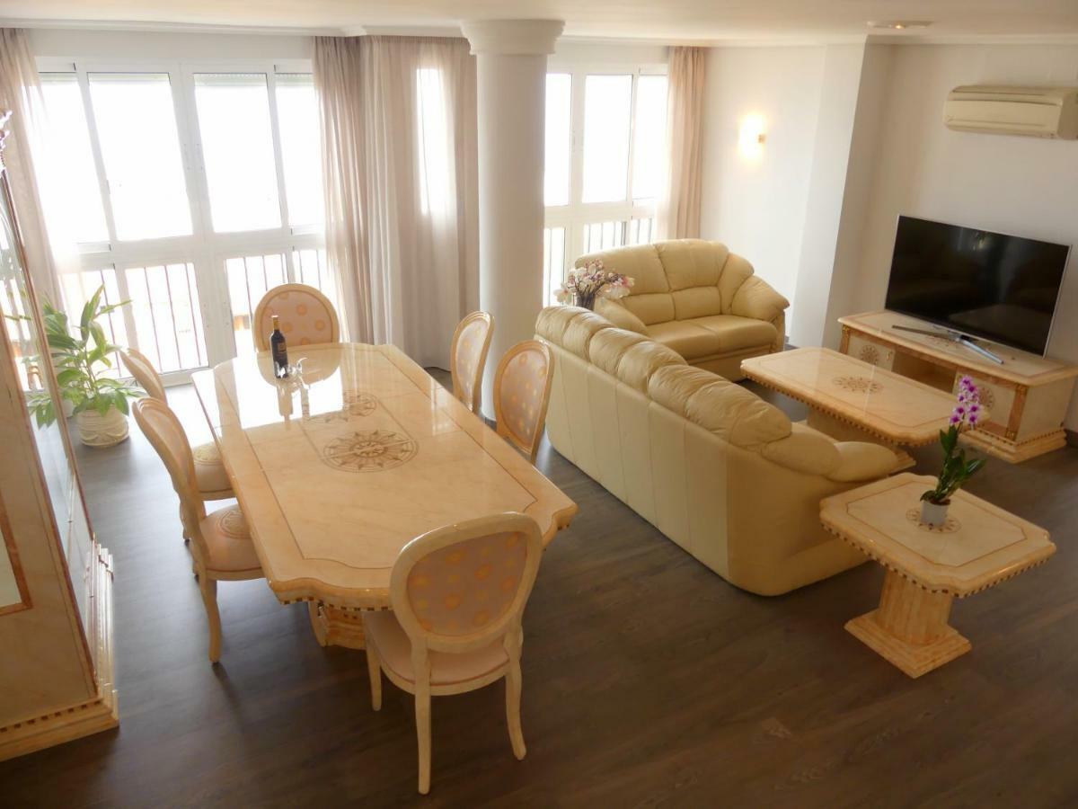 Duplex La Carihuela 1ª Linea De Playa Apartamento Costa Del Sol Apartment Torremolinos Luaran gambar